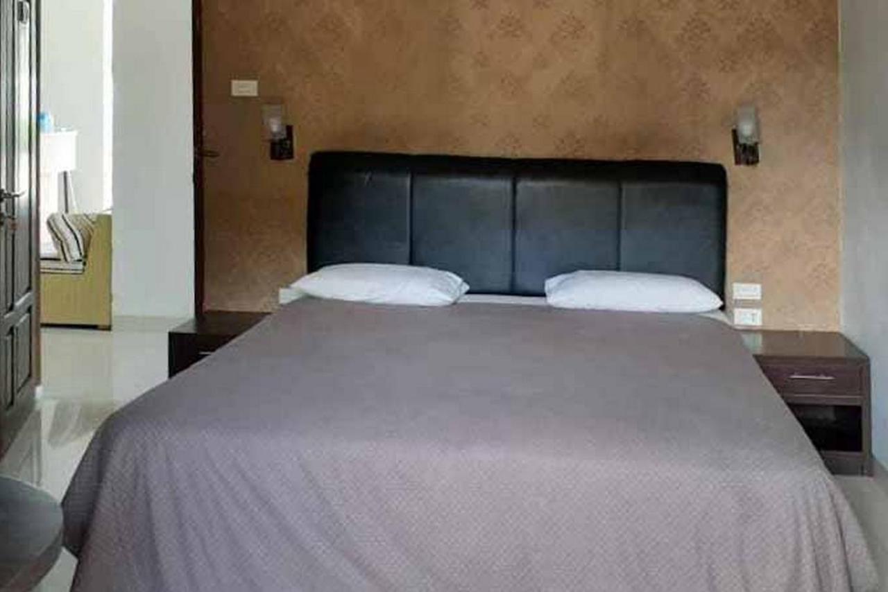 Reddoorz Near Pantai Panjang Bengkulu 2 Hotel Kültér fotó